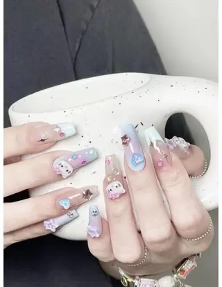 ネイル MIHANA YUKIのネイルデザイン