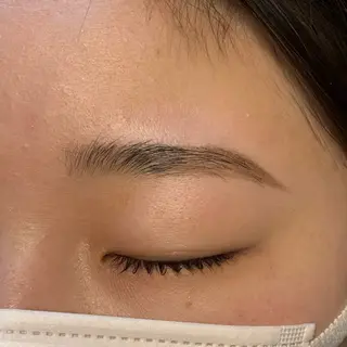 アイブロウ 𝐫𝐚𝐢 𝐧𝐚𝐢𝐥の眉毛・アイブロウイメージ