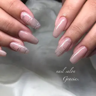 ネイル Gracias. rieのネイルデザイン