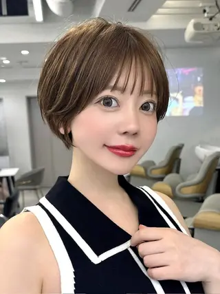 ショート ショートヘア くすみカラー、大場猛のヘアスタイル