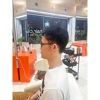 メンズ 前さこ 結衣のヘアスタイル