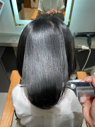 ショート 韓国カラー🇰🇷/ 巻き髪/MAAYAのヘアスタイル