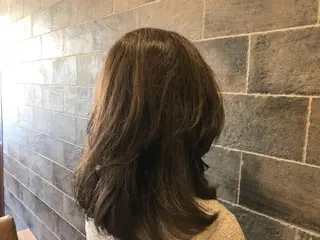 セミロング 鈴村 大介のヘアスタイル