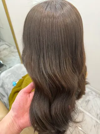 ロング カラー Qmee所属・Shun 透明感カラ ー/似合わせカットのヘアスタイル