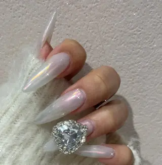 ネイル 山本 杏香のネイルデザイン