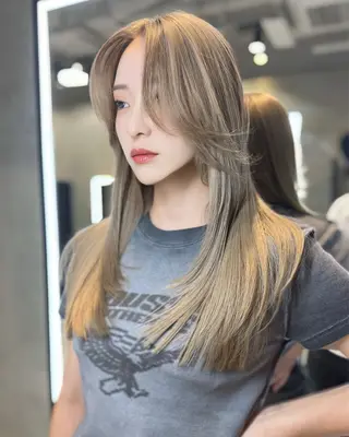 ロング カラー 中韓🇨🇳🇰🇷 🤍TAKAHIROのヘアスタイル