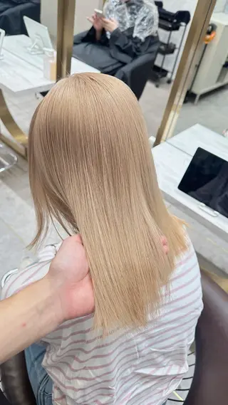 ミディアム カラー ケアブリーチ 韓国レイヤーKYONのヘアスタイル