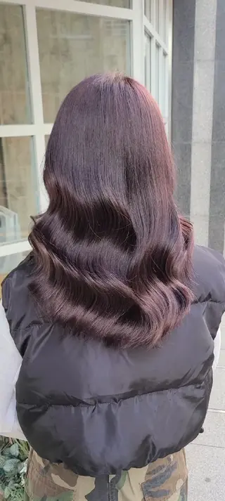 カラー cherie所属・大内 格のヘアスタイル