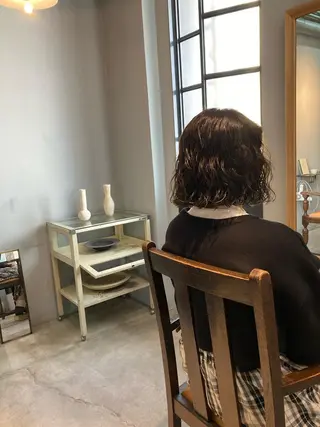 ミディアム パーマ 前川 華恋 / room3のヘアスタイル