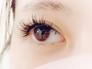 マツエク・マツパ Twiggy Lashes所属・Twiggy Lashes いずみのマツエク・マツパデザイン