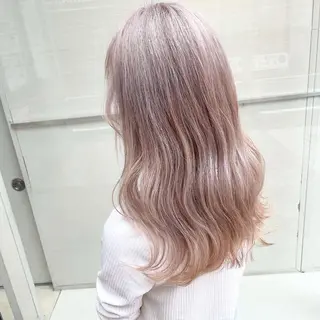 ロング カラー 🪄池袋ハイトーン 🪄ブリーチカラーのヘアスタイル