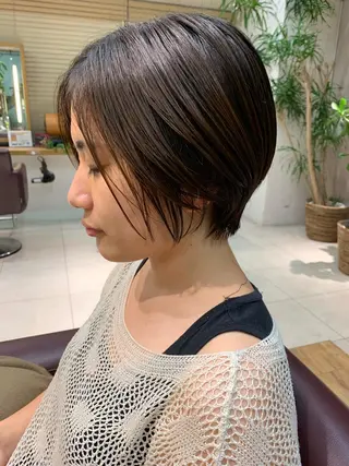 ショート カラー ヘアアレンジ 🫧透明感カラー/ ボブ/小笠原🪽のヘアスタイル