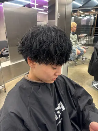 ショート カラー メンズ 栄ハイトーンメンズ yoshiのヘアスタイル