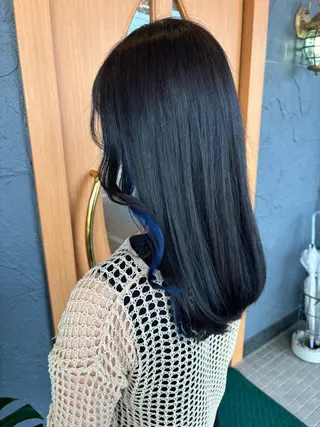 ロング カラー 亀山 来未のヘアスタイル