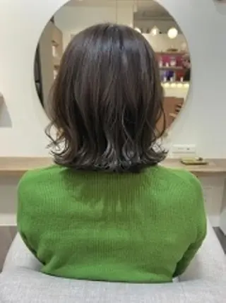 ミディアム カラー Rinko リンコのヘアスタイル