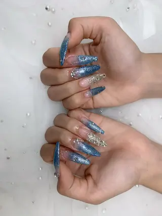 ネイル Miouミオン ネイルサロンのネイルデザイン