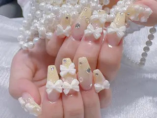 ネイル 🐳彩羽チップ 長さだし専門🐳のネイルデザイン