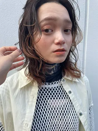 ミディアム カラー ヤマモト マイのヘアスタイル