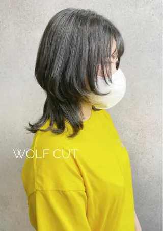 セミロング カラー clomus所属・YUKA艶髪 🌸寛ぎ部屋のヘアスタイル