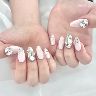 ネイル 五十嵐 美智のネイルデザイン