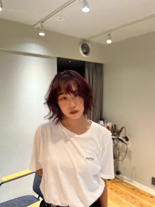 ミディアム YUI／レイヤー カット/透明感カラーのヘアスタイル