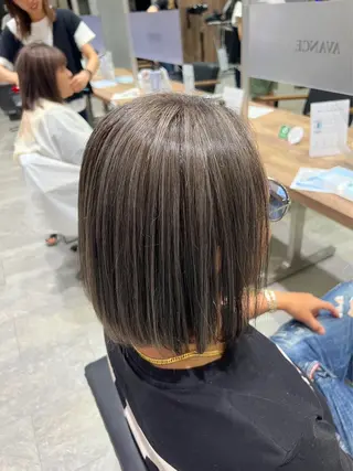 ショート カラー 一樹ハイトーン/ブリ ーチ/透明感カラーのヘアスタイル