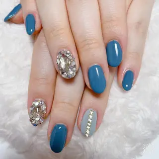 ネイル The Best Beauty受付担当のヘアスタイル