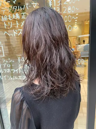 セミロング パーマ 🩵ANELA東口 齋藤琴音💚のマツエク・マツパデザイン