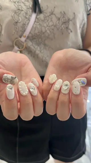 ネイル mai🤍縮毛酸性ス トレート/アイリストのヘアスタイル