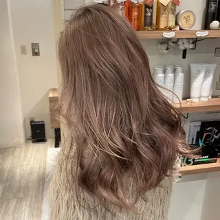 ロング 岡田 遥希のヘアスタイル