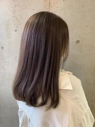 ロング カラー 木野田 萌のヘアスタイル