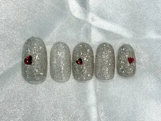 ネイル １アイ&ネイルサロン リスブラン銀座新富町のネイルデザイン