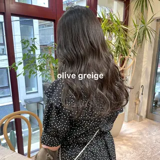 カラー 暖色カラー推し/ トヤエリコのヘアスタイル