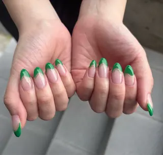 ネイル nailsalon esのネイルデザイン