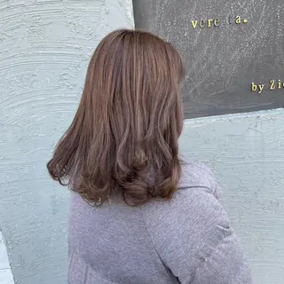 セミロング カラー 馬場 瑞穂のヘアスタイル