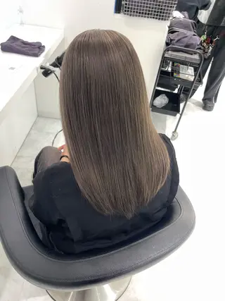 ミディアム カラー 赤みなし艶カラー🍈 ユウナ🍈🤍のヘアスタイル
