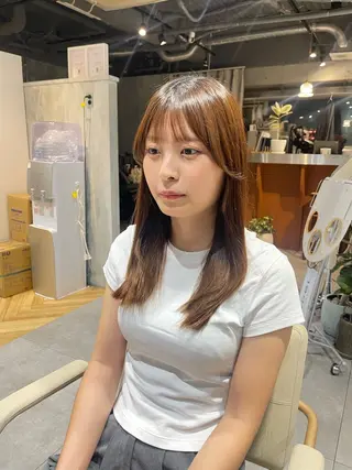 ロング esse所属・阪倉 美玲のヘアスタイル