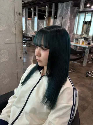 セミロング カラー ハイトーンブロンド 横浜💞ミオのヘアスタイル