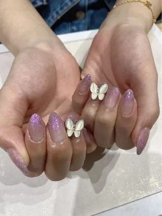 ミディアム Nail  R💫 naoのネイルデザイン