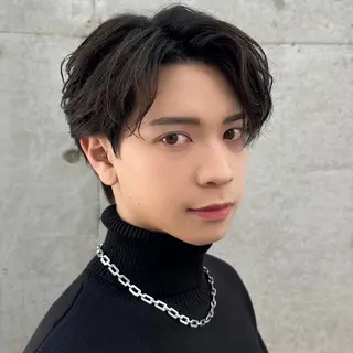 ミディアム カラー パーマ メンズ メンズ特化美容師✂︎ 伊藤 昂樹✂︎のヘアスタイル