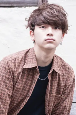 ショート カラー メンズ Steelo  渋谷所属・✴︎赤み除去カラー daichi✴︎のヘアスタイル