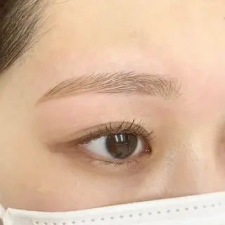 アイブロウ GOTODAY SHAiRE  SALON 表参道Iris店所属・村田 さやかのマツエク・マツパデザイン