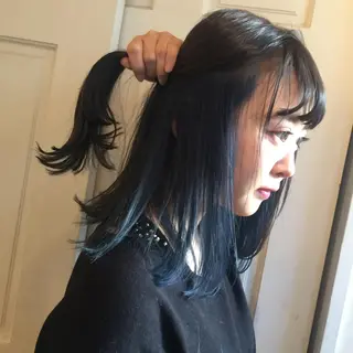 ミディアム カラー ホワイト&レイヤーカ ットエクステ長畠俊輔のヘアスタイル