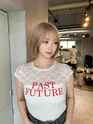ショート 心斎橋ヘアカラー ブリーチmarinaのヘアスタイル
