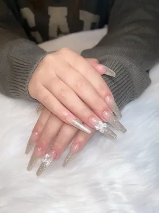 ネイル Naru Kelinailのネイルデザイン