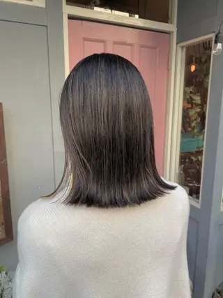 ミディアム カラー ヤスザトアヤノ /レイヤー/オリーブのヘアスタイル