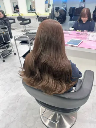 ロング カラー ヘアアレンジ 韓国ナチュラルヘア 🤍raika🤍のヘアスタイル
