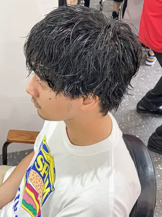 ショート メンズ パーマ/ダブルカラー ブリーチ⭐️海斗のヘアスタイル