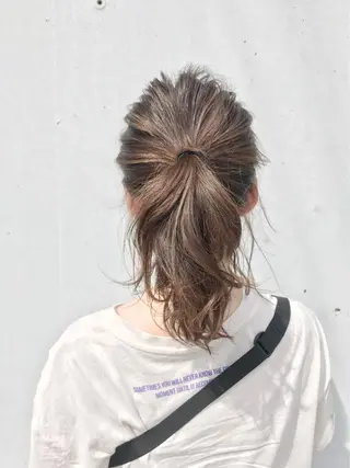 ミディアム カラー ボブ・レイヤーカット 吉敷航一のヘアスタイル