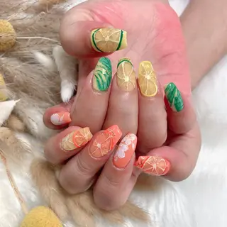 ネイル 💅ネイルハウス🏡 🎀TOMO🎀のネイルデザイン